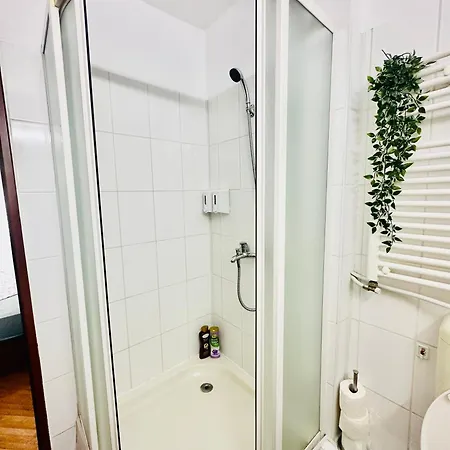 Next 2parliament - Tranquil Unirii - Airy & Comfy With Parking * ブカレスト