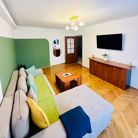 Daire Next 2parliament - Tranquil Unirii - Airy & Comfy With Parking