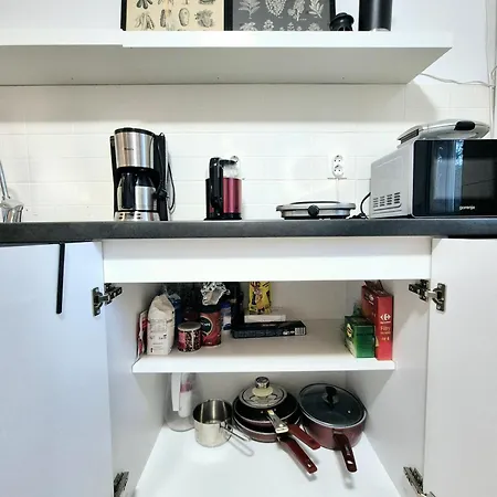 Elegant 2Br With Parking Parliament - Airy & Comfortable 아파트 *