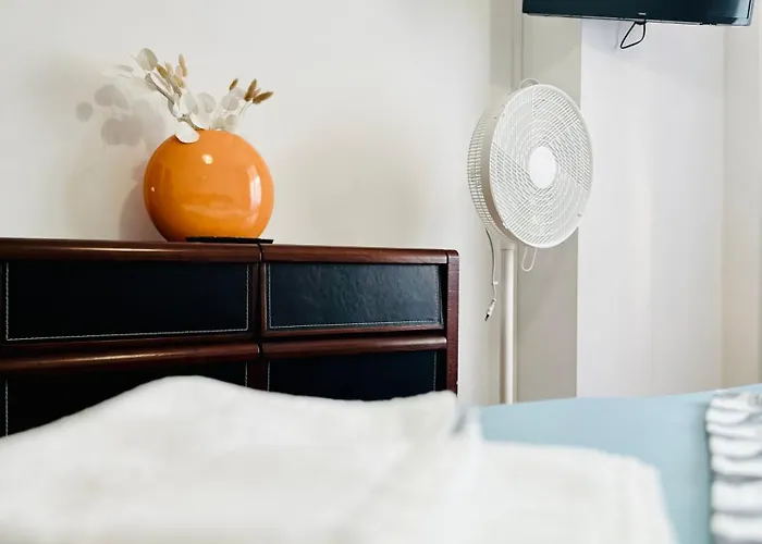 Tranquil Unirii - Airy & Comfy With Parking Bukarest