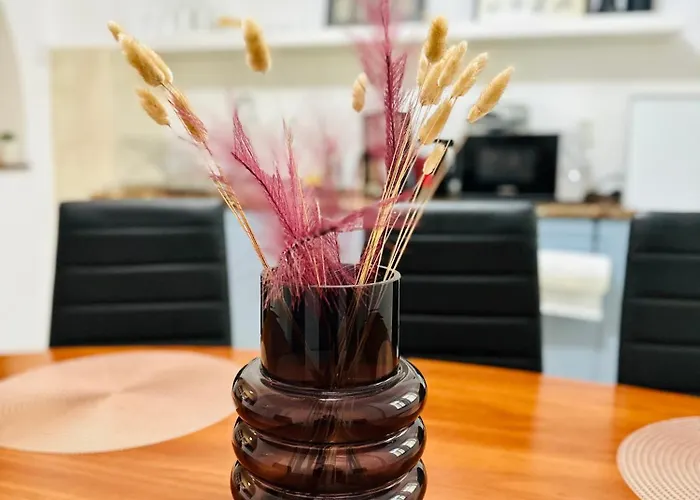 Apartment Tranquil Unirii - Airy & Comfy With Parking Bukarest