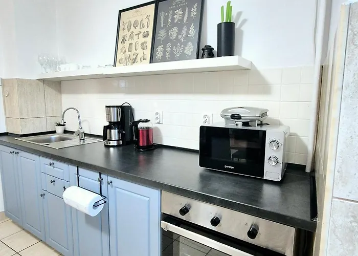 Tranquil Unirii - Airy & Comfy With Parking Apartment