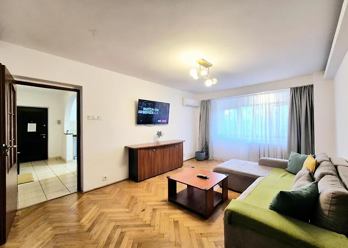 Lejlighed Tranquil Unirii - Airy & Comfy With Parking *