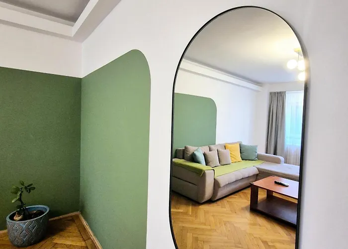 Airy & Comfy With Parking - Tranquil Unirii Apartment